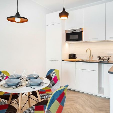 Apartments Rondo Wiatraczna By Noclegi Renters Varsavia Esterno foto