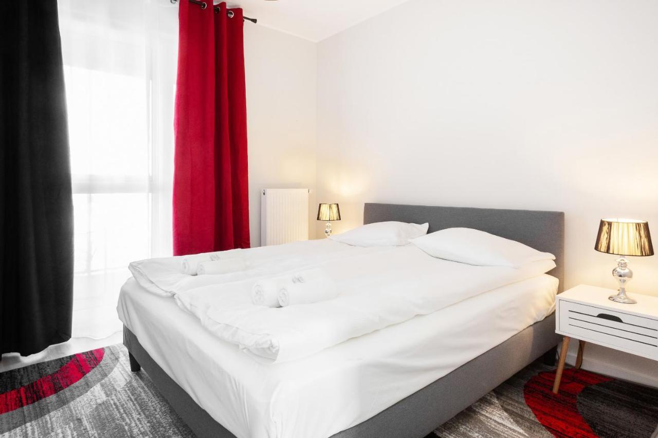 Apartments Rondo Wiatraczna By Noclegi Renters Varsavia Esterno foto