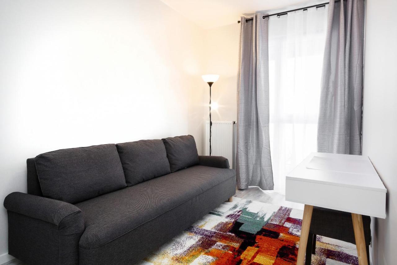 Apartments Rondo Wiatraczna By Noclegi Renters Varsavia Esterno foto